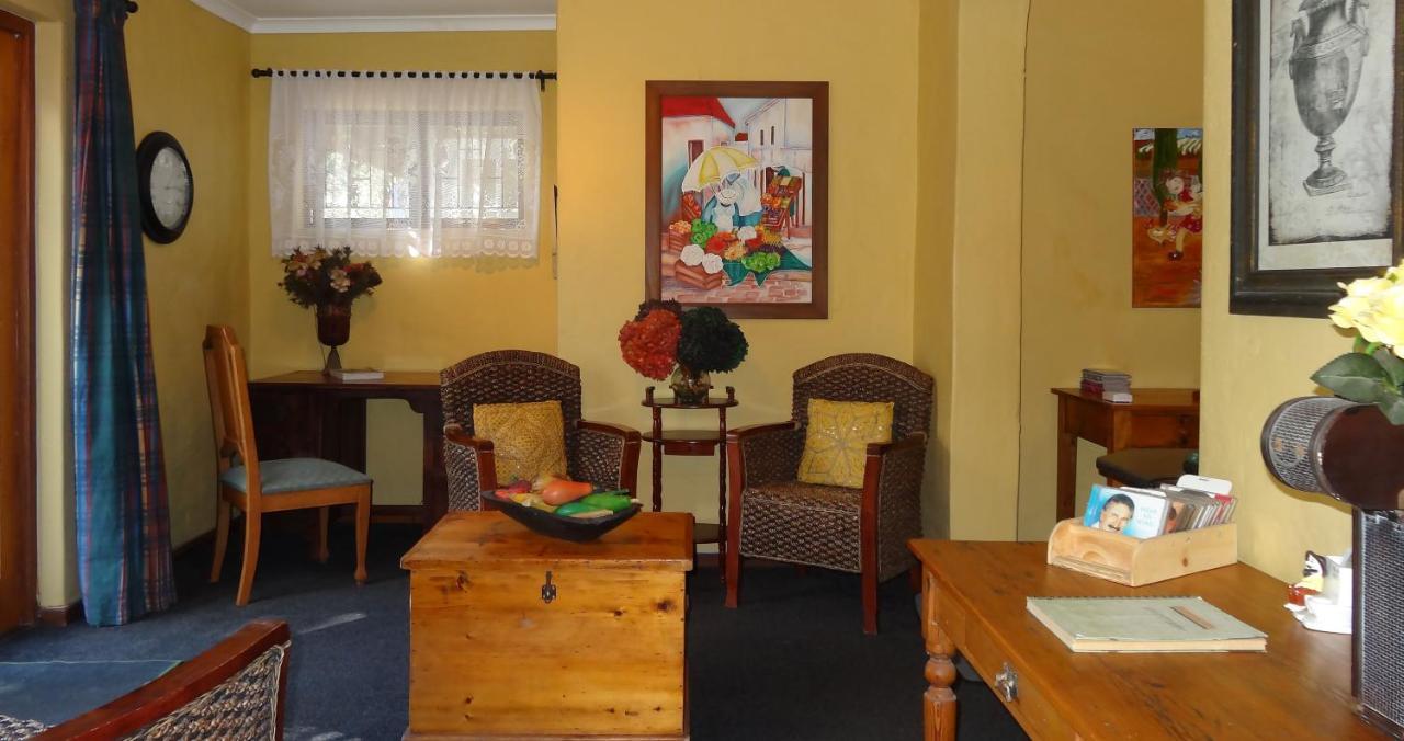 Be My Guest Lodge Bloubergstrand Exterior photo